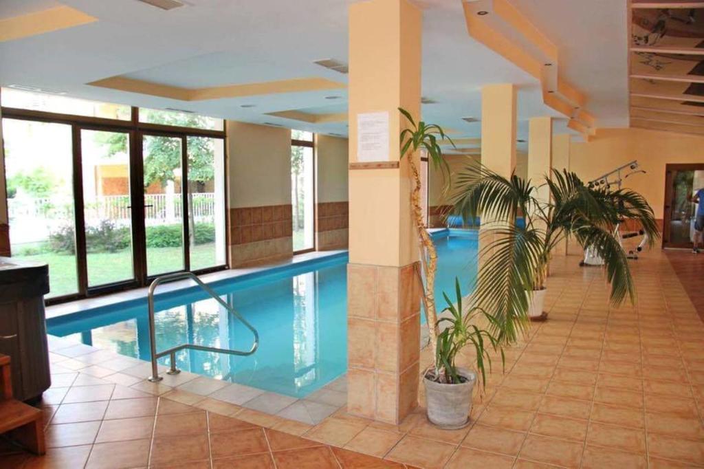 Levi'S Wellness Apartman Шіофок Екстер'єр фото